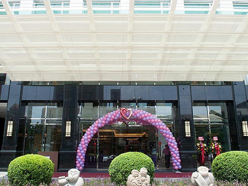 Yuh Tong Hotel Chiayi Extérieur photo